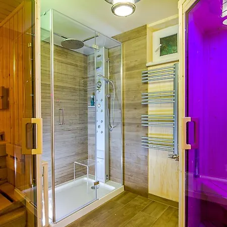 U Lejbusia Sauna & Gym 아파트 코스실리스코